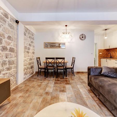 Happy Home Apartments Kotor Exterior foto