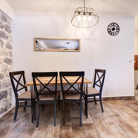 Happy Home Apartments Kotor Exterior foto